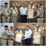 बड़वानी पुलिस के दो अधिकारी सेवा-निवृत्त, सम्मानपूर्वक दी गई विदाई,  पुलिस अधीक्षक श्री पद्मविलोचन शुक्ल द्वारा स्मृति चिन्ह भेंट कर किया गया सम्मान… इस अवसर पर तत्कालीन वरिष्ठ पुलिस अधीक्षक श्री जगदीश डावर पुलिस अधीक्षक कार्यालय पहुंचकर सेवा निवृत्त हुए दोनों पुलिस अधिकारियों को सम्मानित कर उनके उज्जवल भविष्य की कामना की