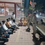 कोतवाली पुलिस द्वारा रात्री सुरक्षा अंतर्गत नवलपूरा में जनसंवाद कार्यक्रम किया आयोजित रहवासियों को चोरी के बढ़ते प्रयासों के चलते दी आवश्यक समझाइश