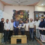 रोटरी मंडलाध्यक्ष रोटेरियन सुशील मल्होत्रा की आधिकारिक यात्रा संपन्न, क्लब की वर्ष भर में की गई गतिविधियों से कराया अवगत सम्मान कर  किया प्रतीक चिन्ह भेंट