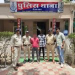 ऑपरेशन हवालात के तहत पुलिस अधीक्षक श्री पद्मविलोचन शुक्ल के निर्देशन तथा थाना प्रभारी सेंधवा शहर श्री दिनेश सिंह कुशवाह के नेतृत्व में थाना सेंधवा शहर पुलिस टीम की बड़ी कार्रवाई, रामनवमी दंगा कांड के फरार वारंटी सहित दो वारंटियों को दबोचा