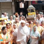 दिंगबर जैन समाज द्वारा श्रुत पंचमी पर्व पर श्रुत की निकाली शोभा यात्रा,  आचार्य आदि सागर जी का मनाया आचार्य पदारोहण दिवस